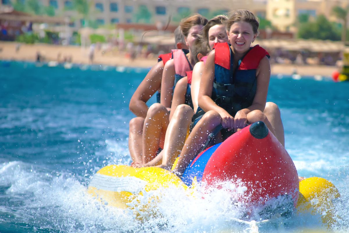 banana-boat-ride